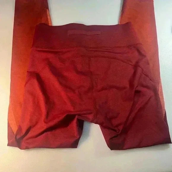 Outdoor Voices TechSweat 7/8 Zoom Red/Orange Leggings Size small - Picture 4 of 4